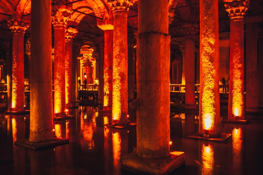 Basilica Cistern image