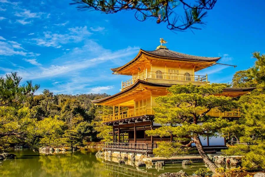 Kinkakuji Temple image