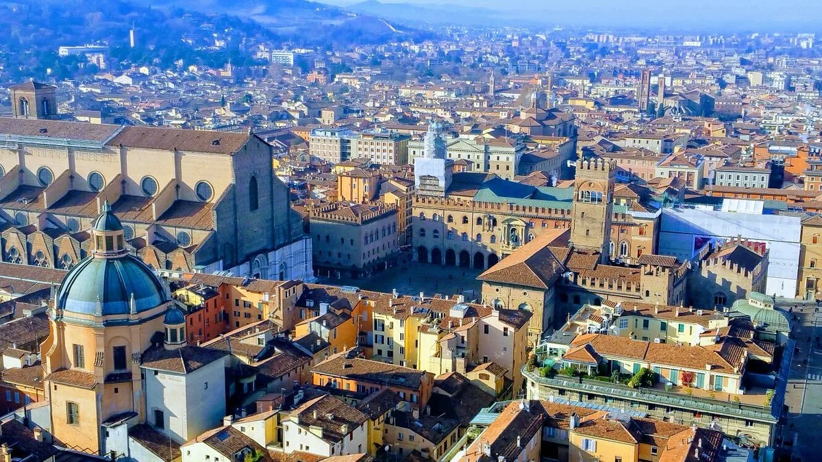Le Due Torri Torre degli Asinell