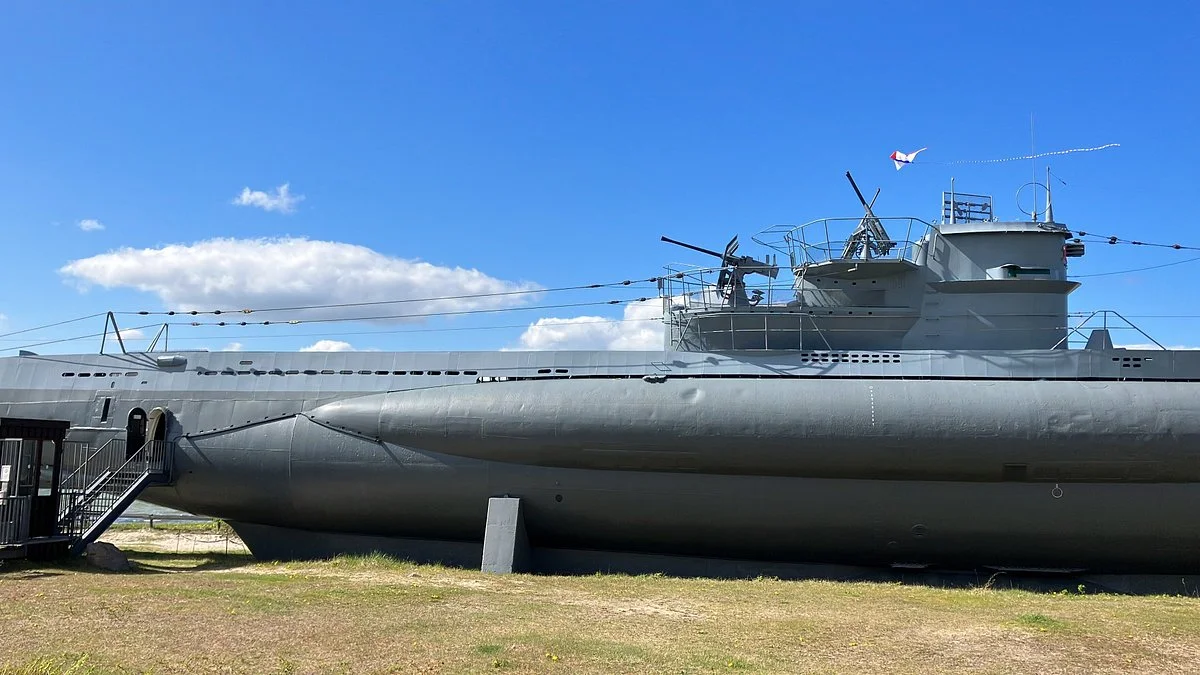 German Submarine U-995