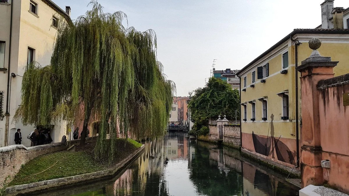 Passeggiata lungo la restera