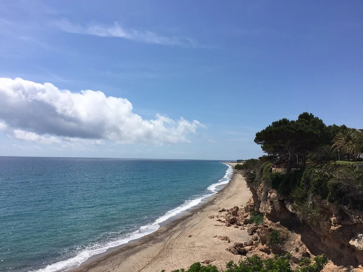 Llarga Beach