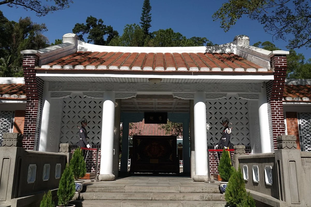 Cihu & Cihu Mausoleum