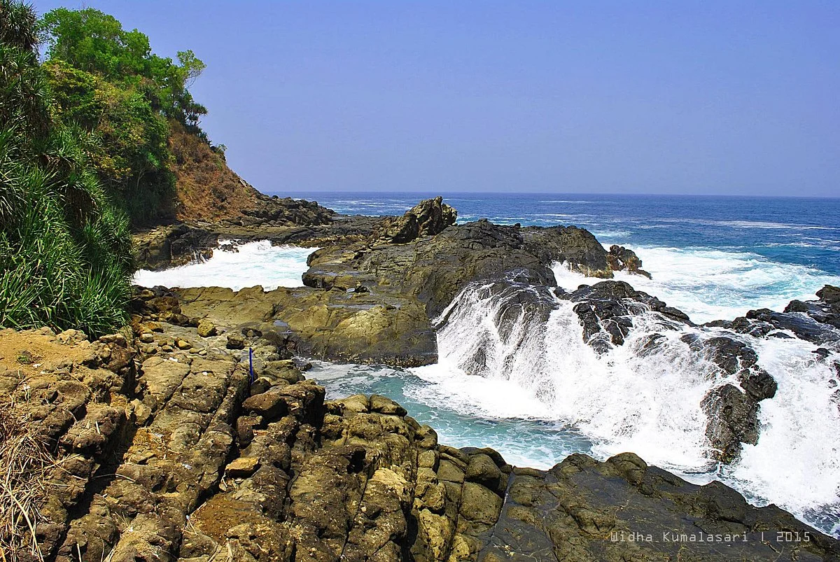 Wediombo Beach