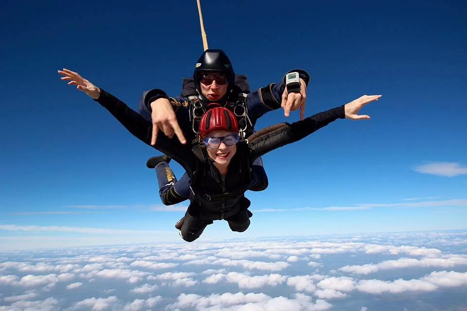 UK Parachuting