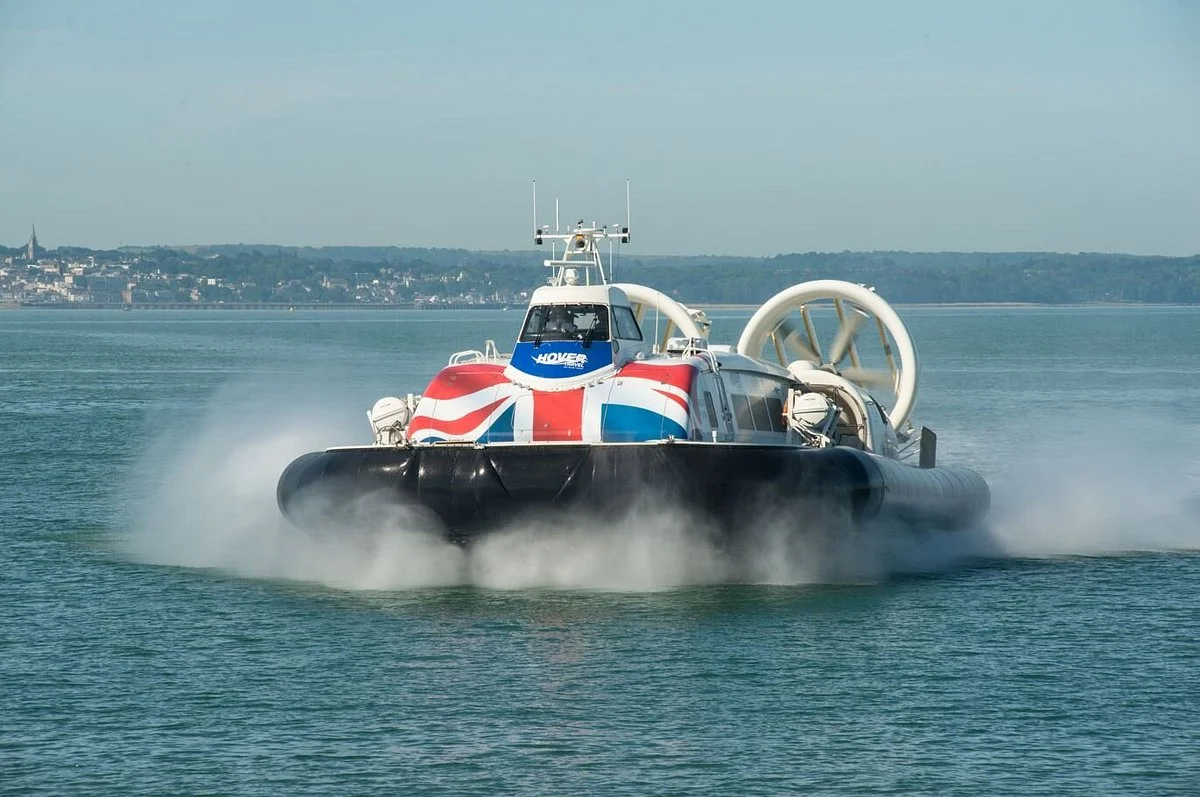 Hovertravel