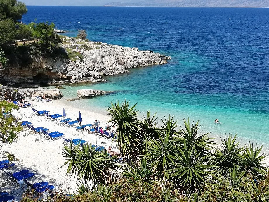 Bataria Beach