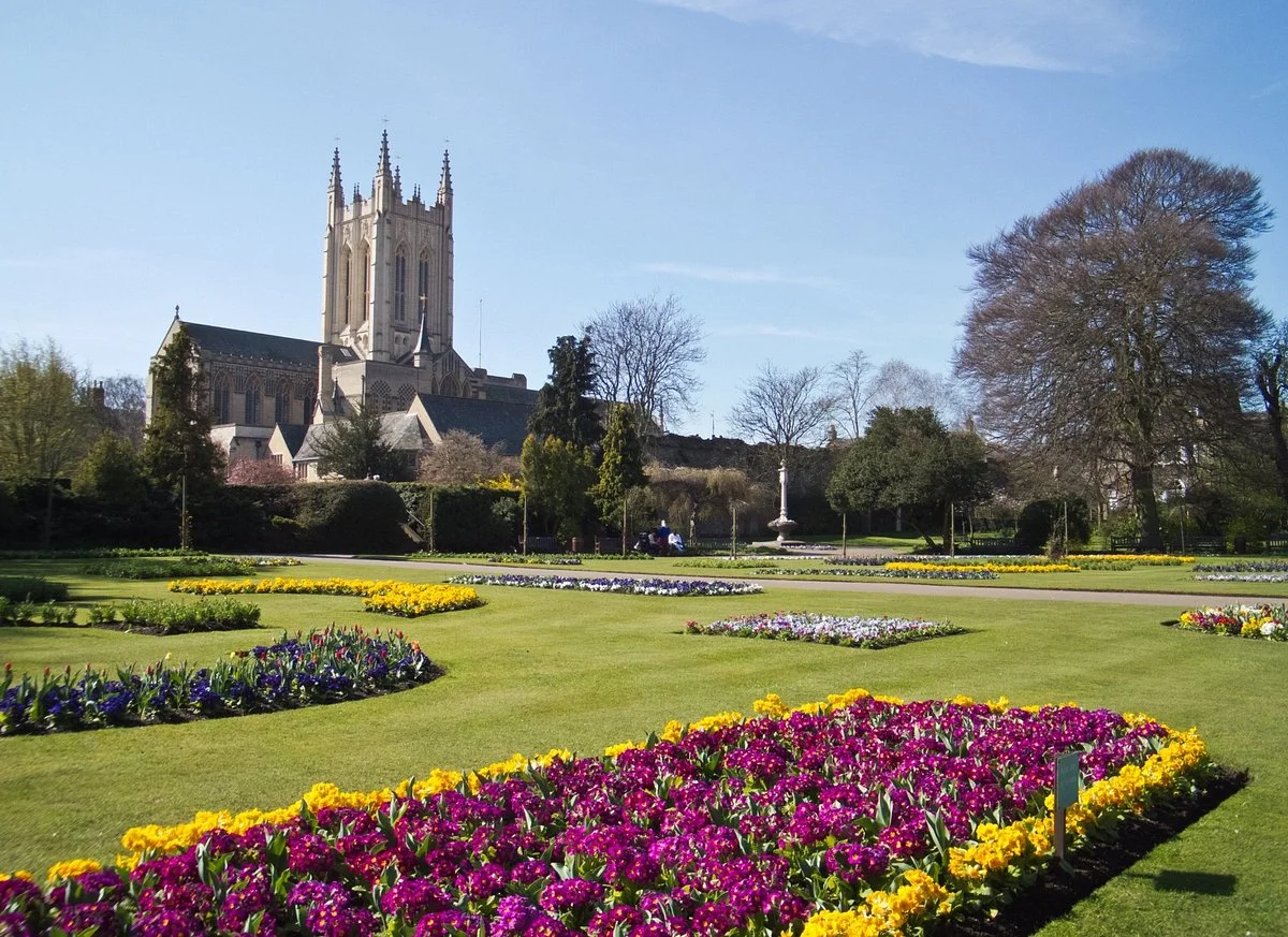 Abbey Gardens