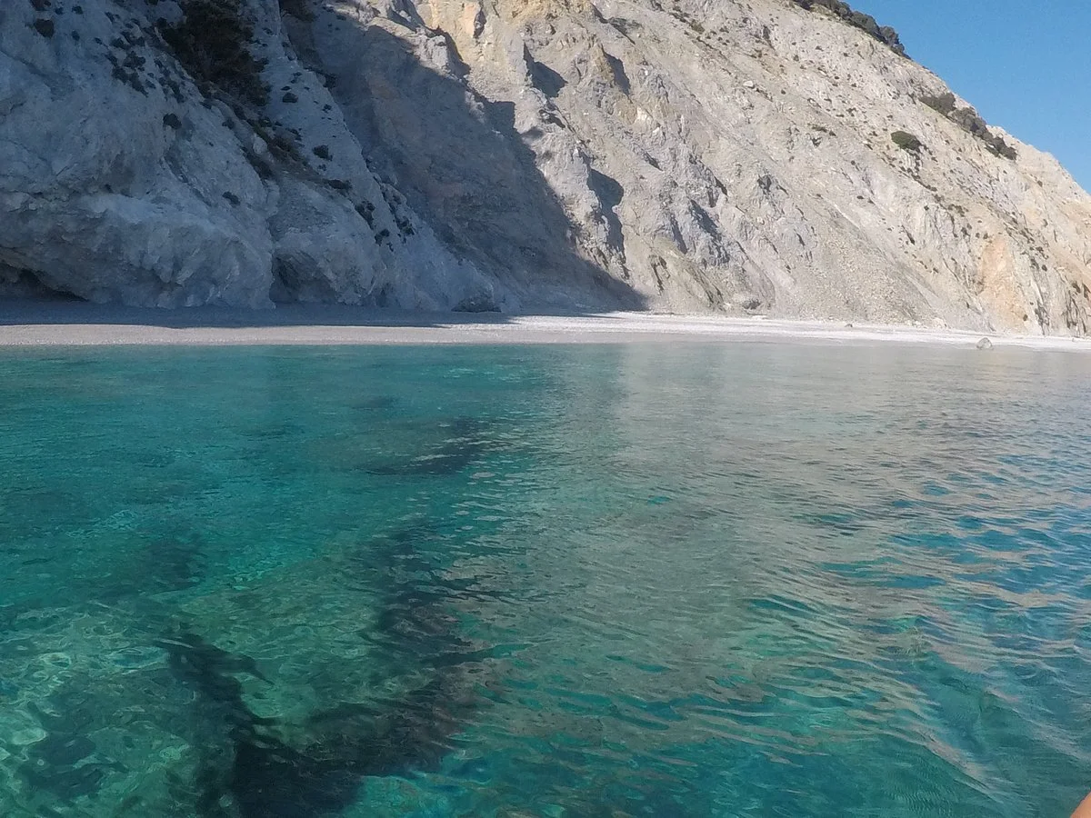 Tsougrias Beach