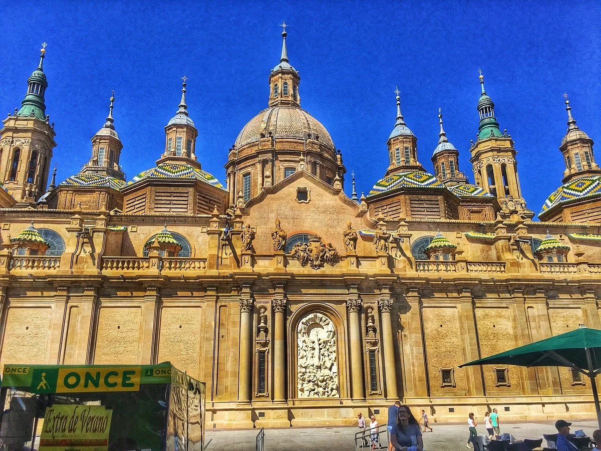 Plaza del Pilar