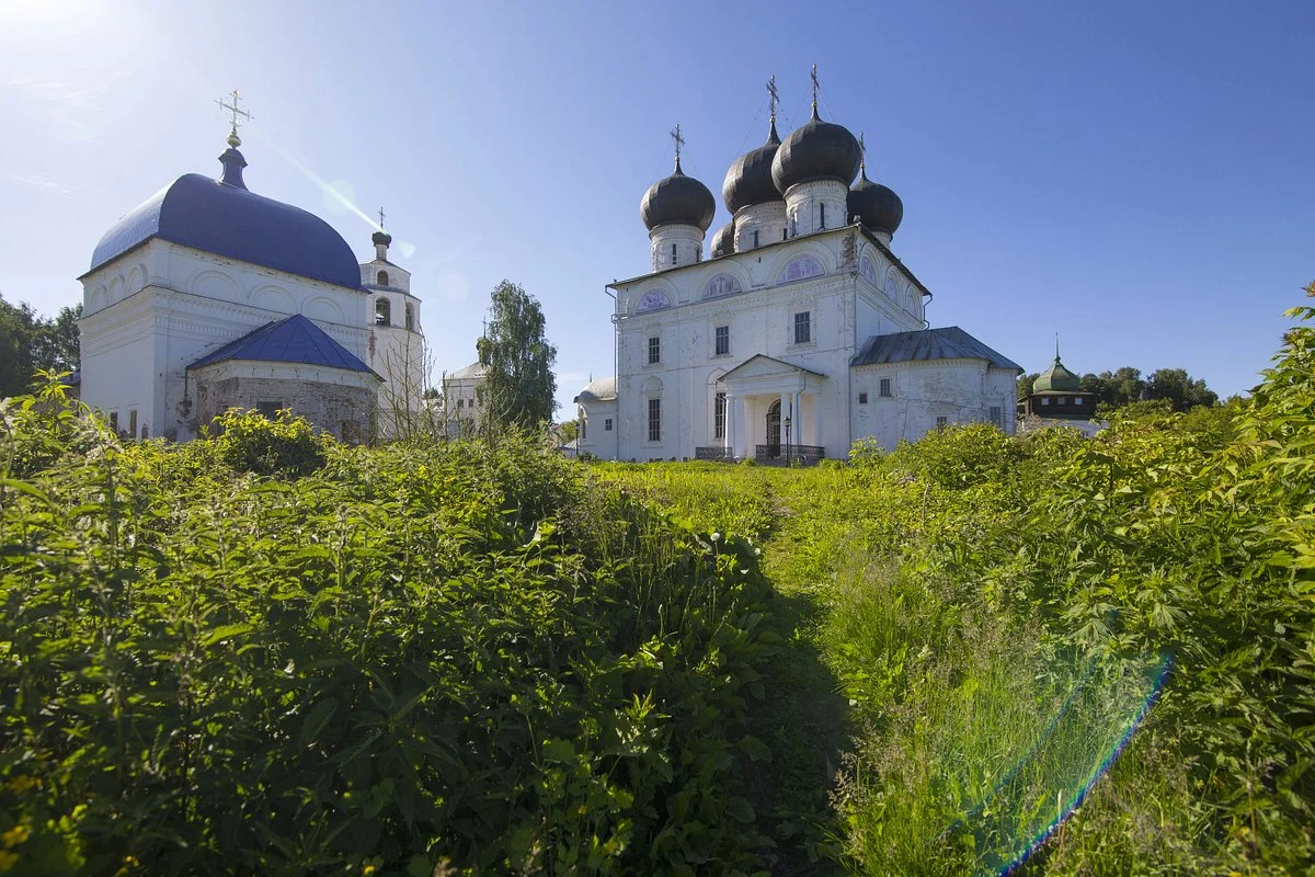 Holy Uspensky Trifonov Monastery