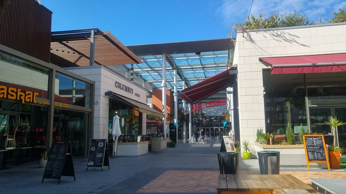Shopping Center - Polygone Riviera