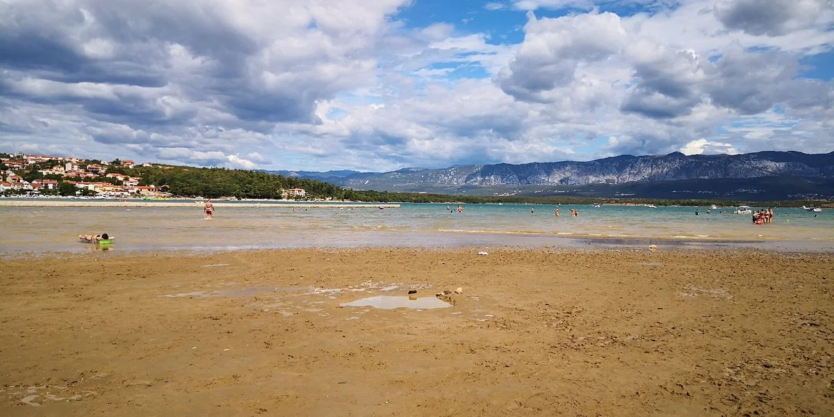 Soline Bay