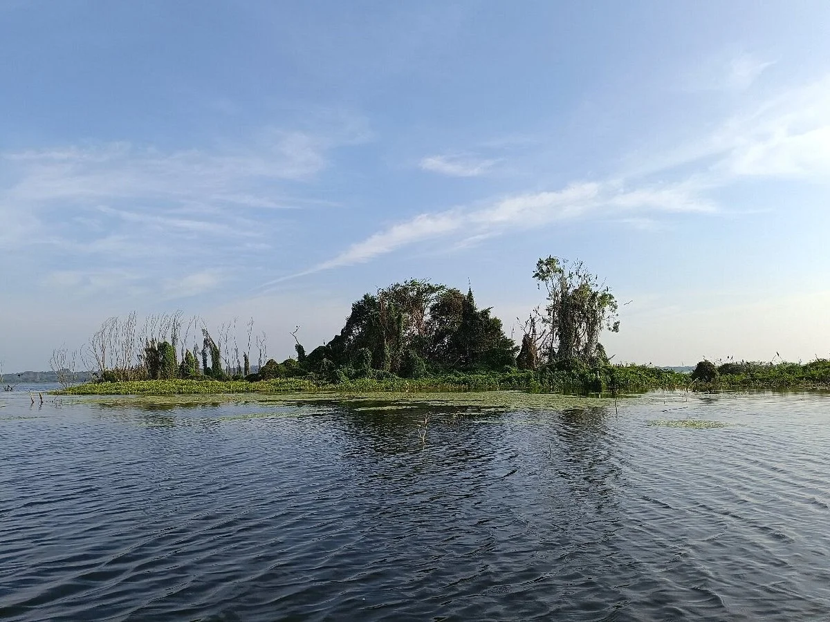 Ousteri Lake