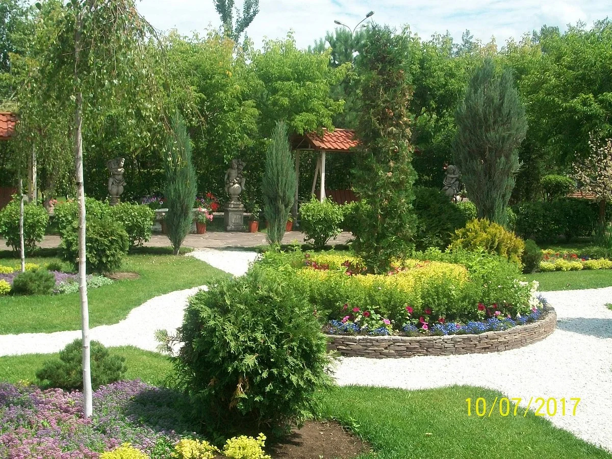 Dream Gardens Park