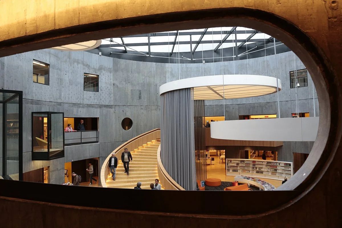 Bibliotheque Oscar Niemeyer