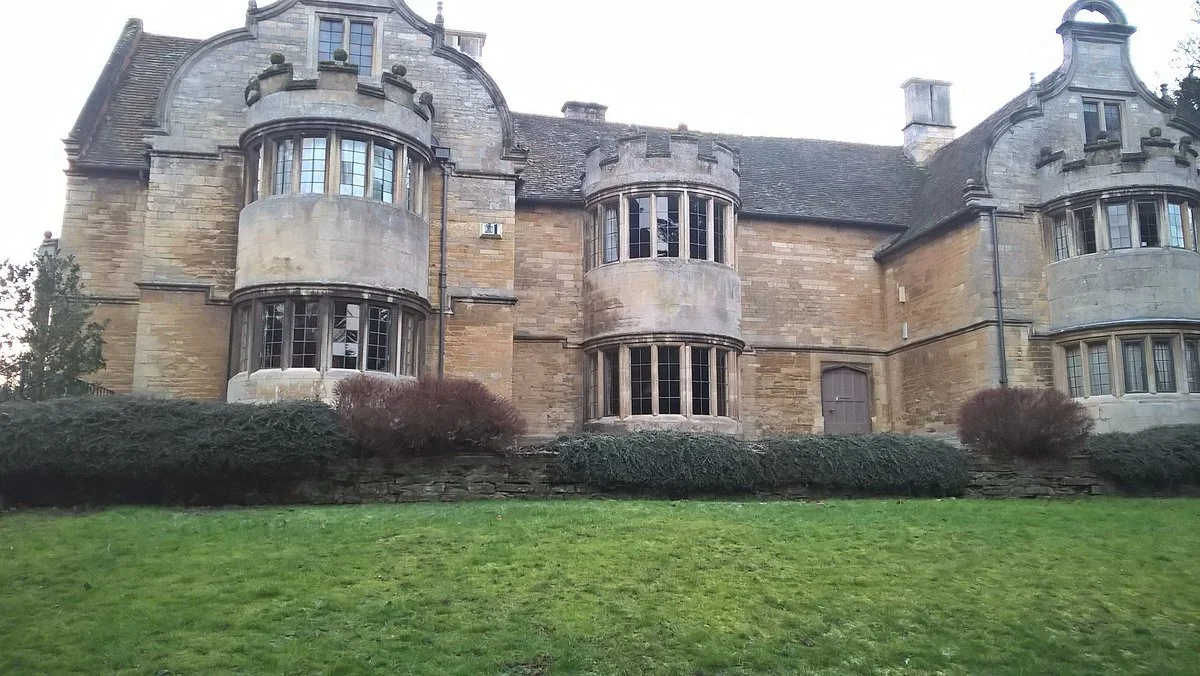 Rushden Hall Park