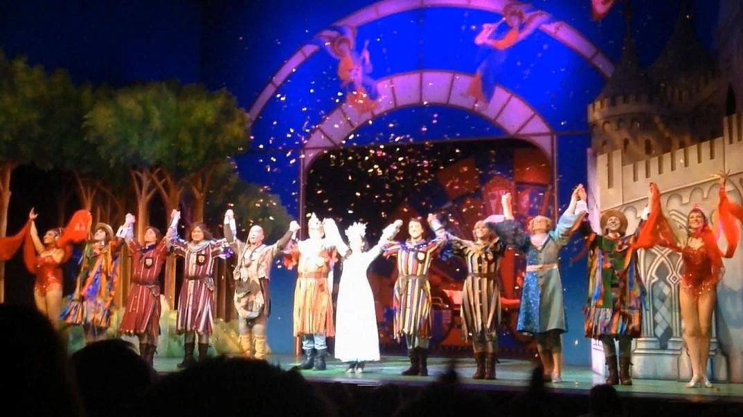 New Victoria Theatre