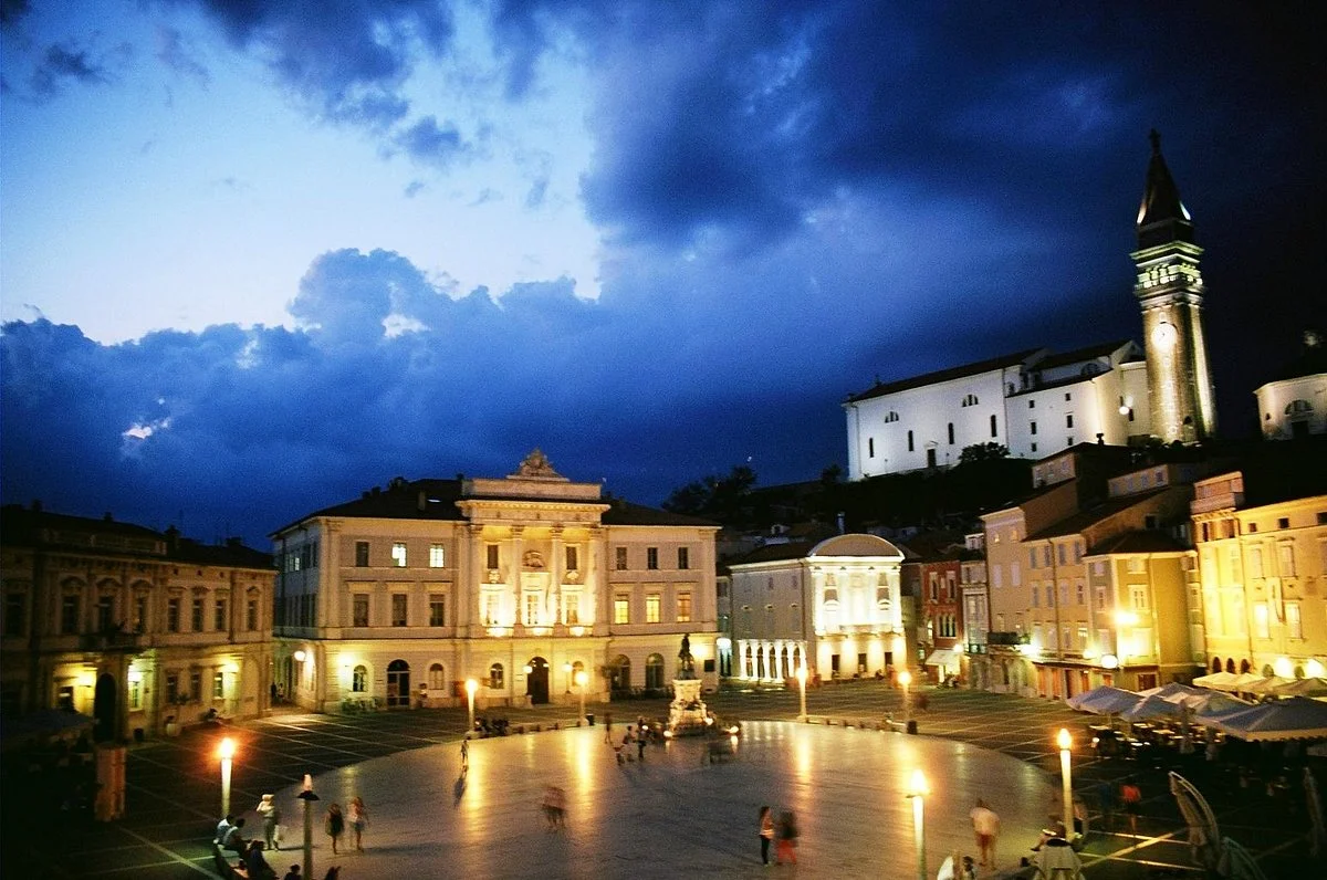 Tartini Square (Tartinijev trg)