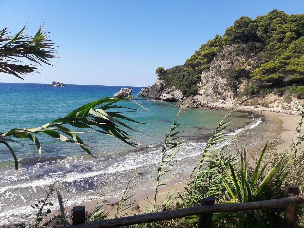 Yaliskari Beach