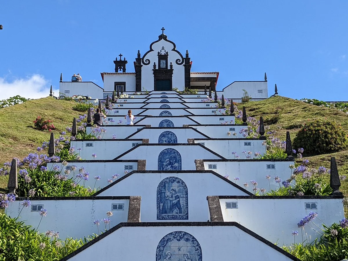 Nossa Senhora da Paz