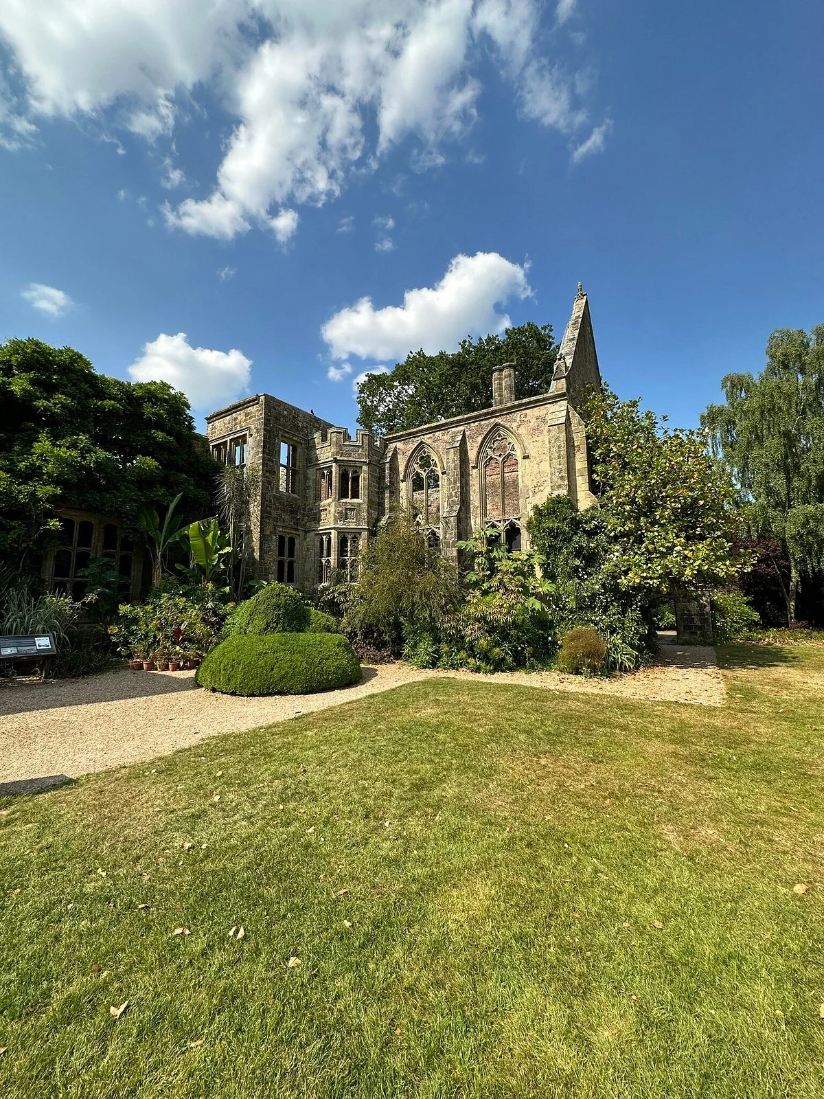 Nymans Gardens and House