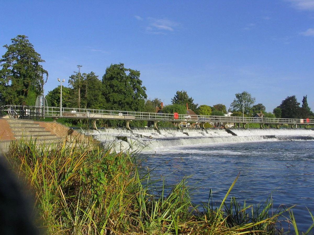 Boulter's Lock and Ray Mill Island