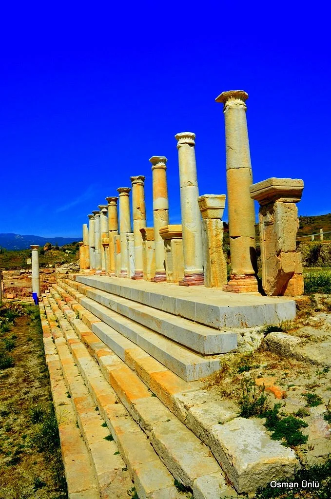 Tripolis Antik Kenti