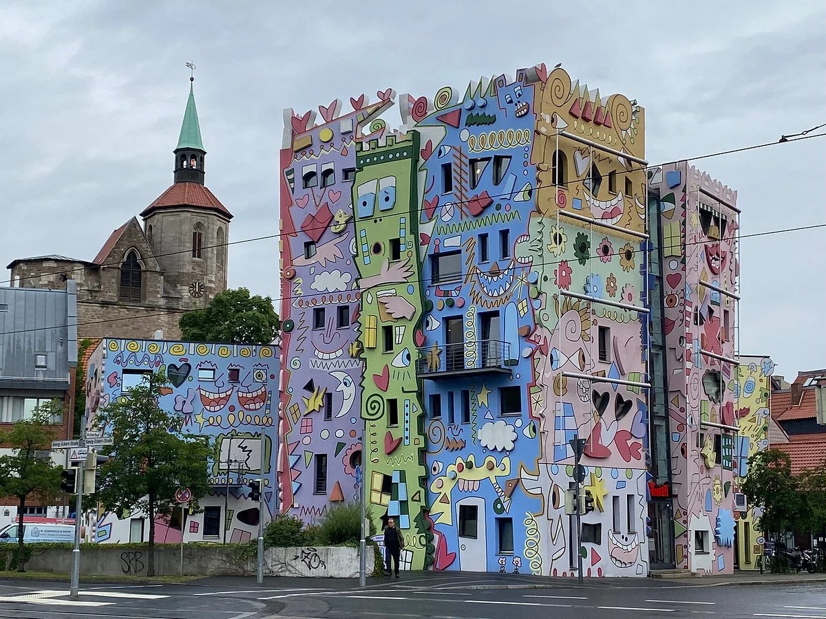 Happy Rizzi House