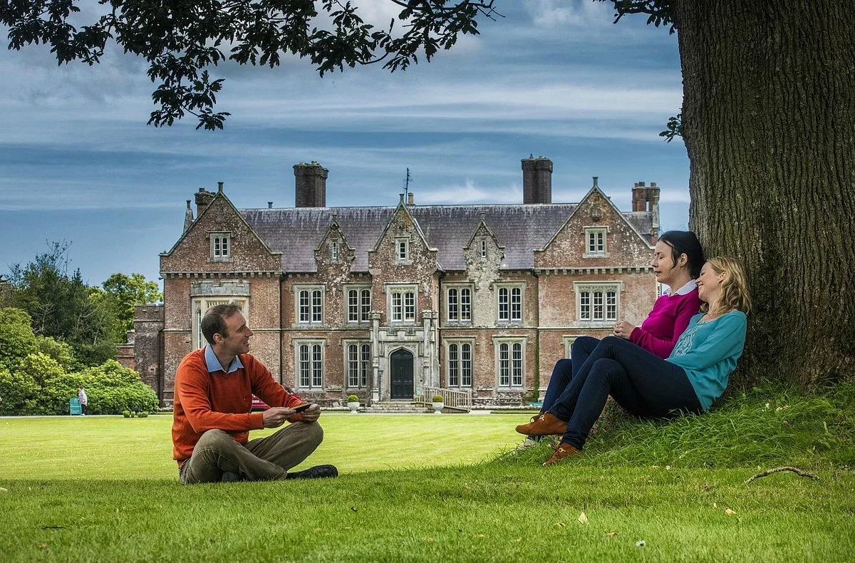 Wells House & Gardens