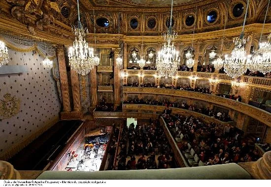 The Royal Opera (L'Opera Royal)