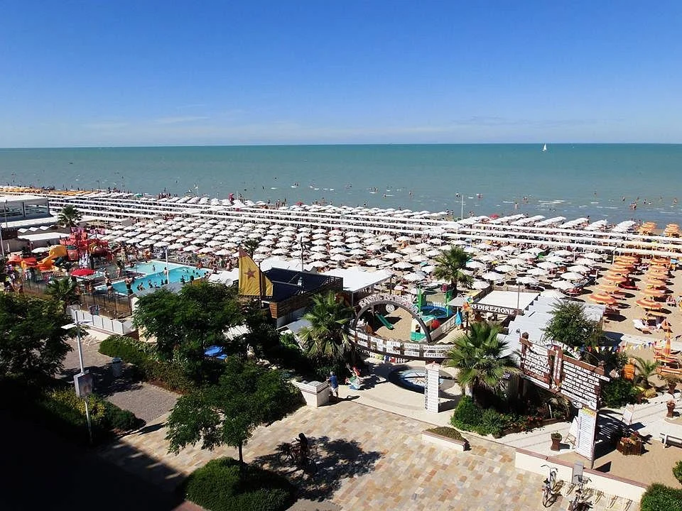 Bagni Battarra & Settimio 93 94