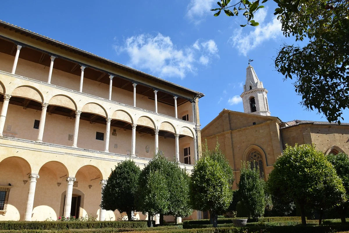 Palazzo Piccolomini