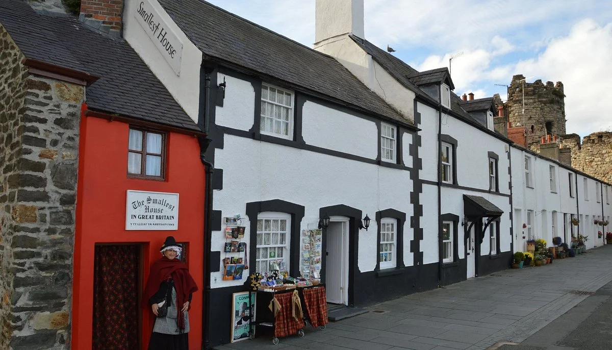 Smallest House in Britain
