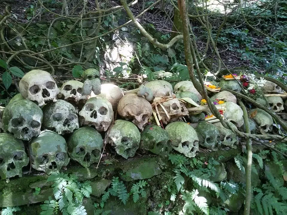 Trunyan Cemetery