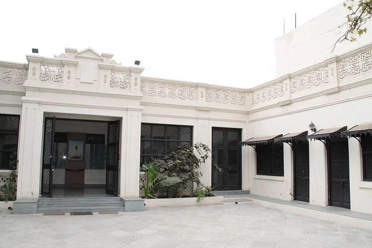 Kaba Gandhi No Delo