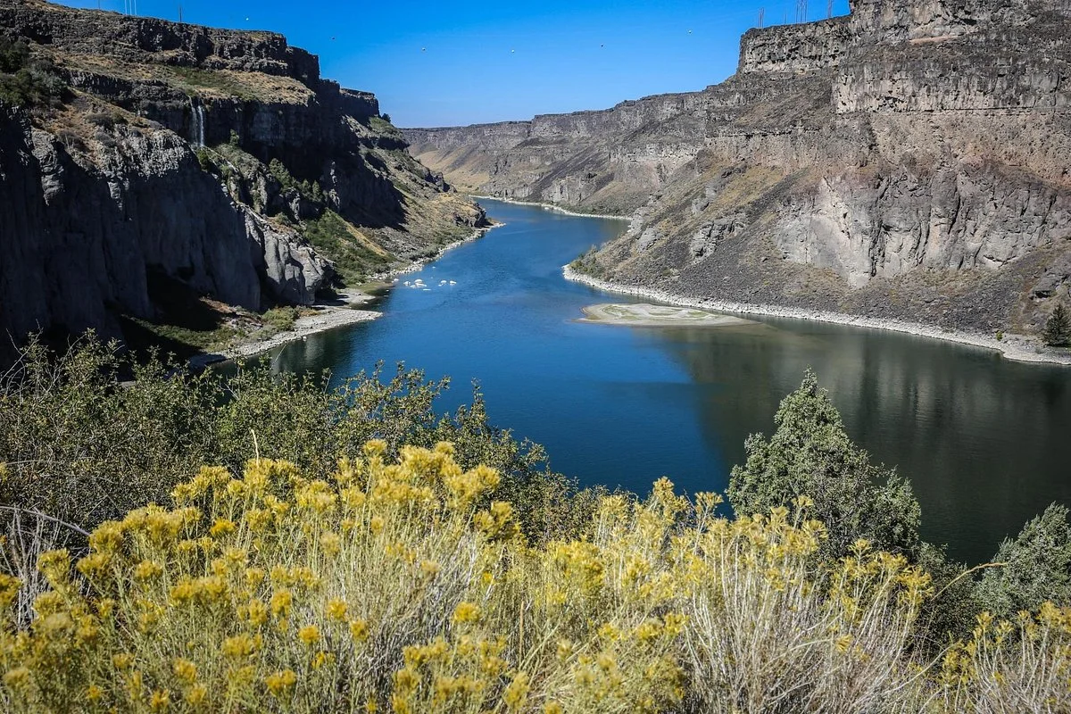 Shoshone Falls