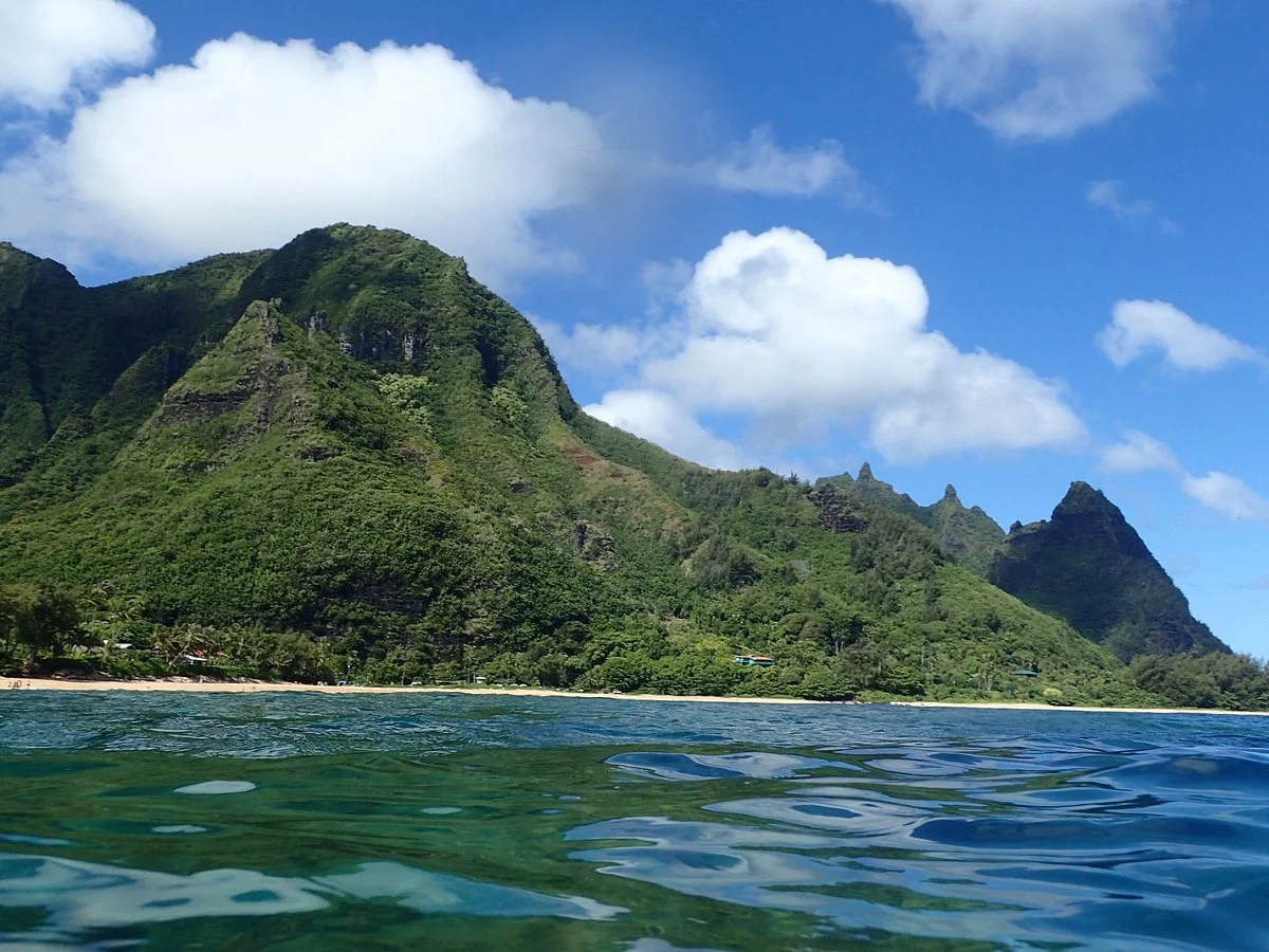 Tunnels Beach