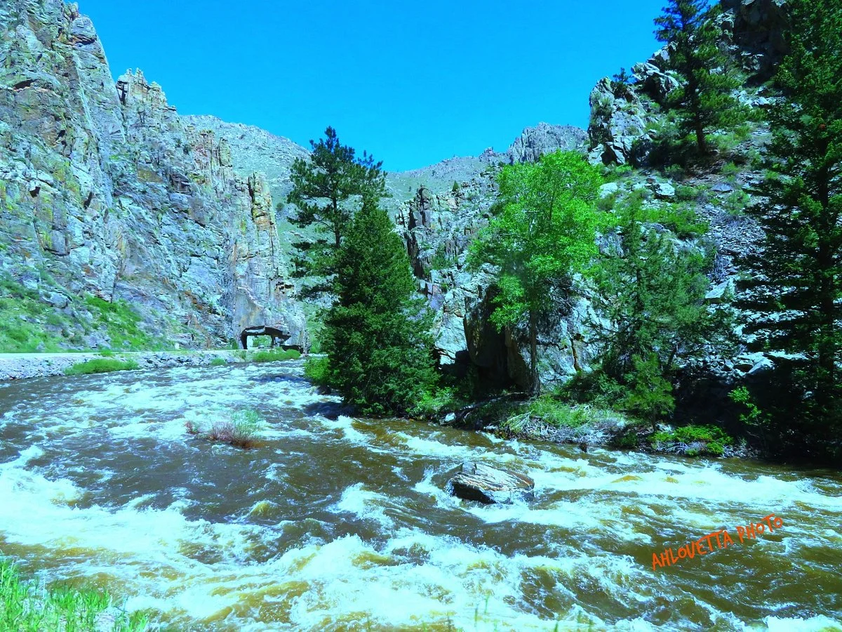 Cache La Poudre River