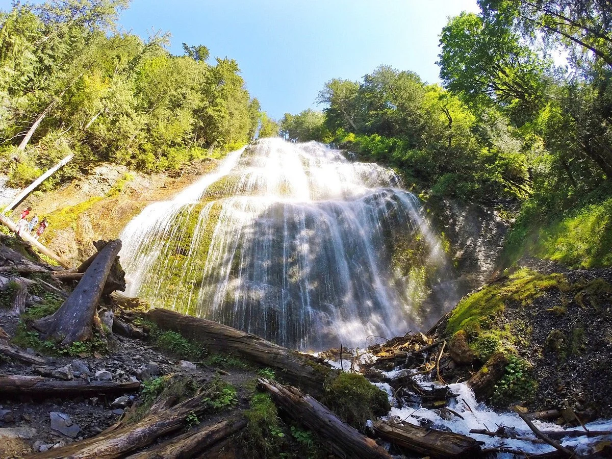 Bridal Veil Falls Waterfall