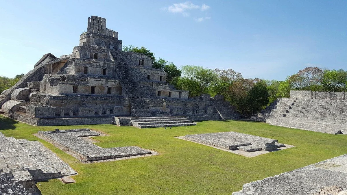Zona Arquelogica Edzna