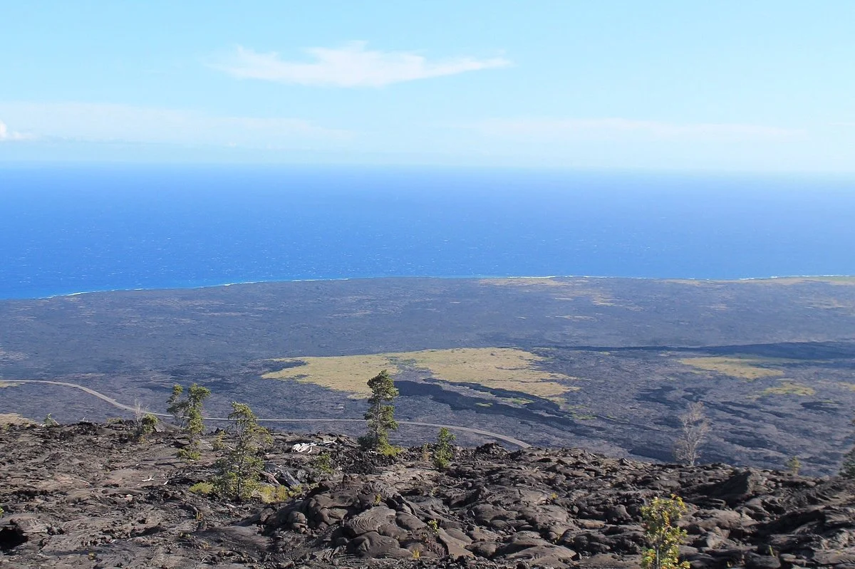 Chain of Craters Road