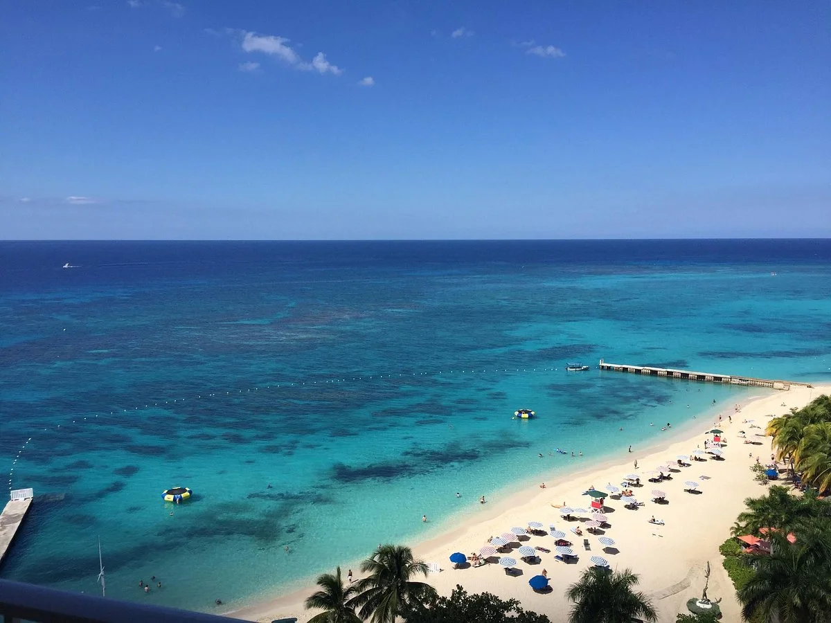 Doctor's Cave Beach