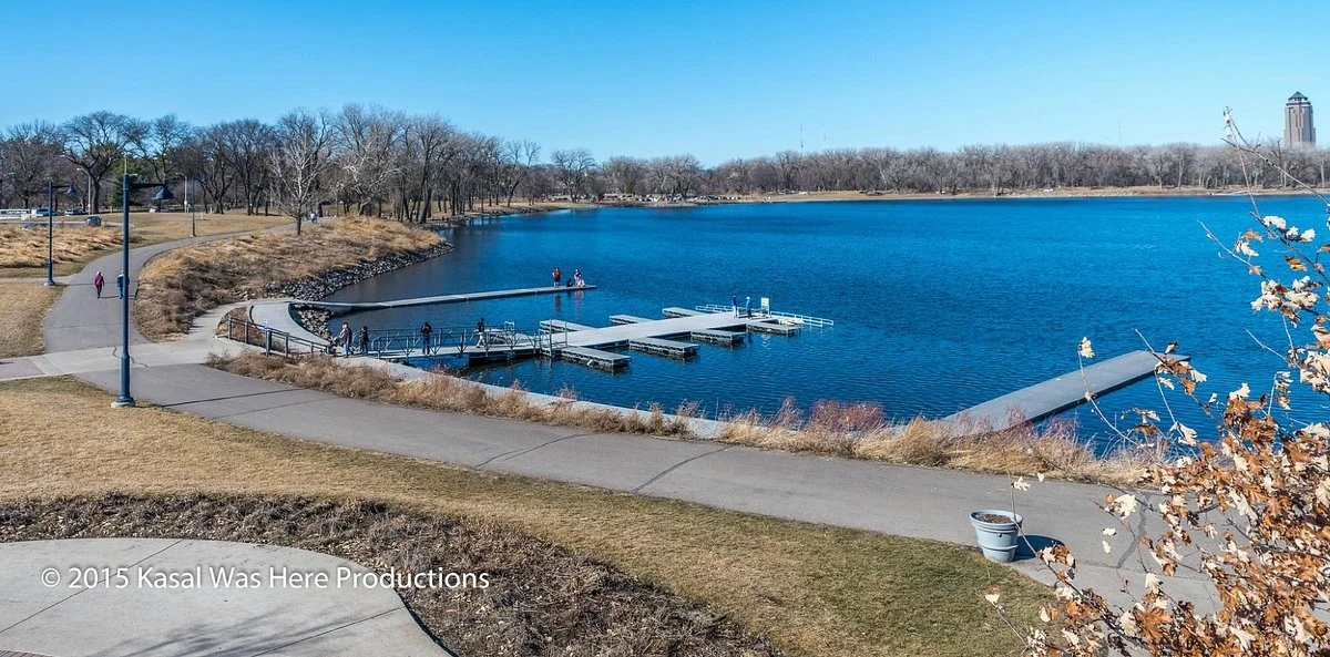 Gray's Lake Park
