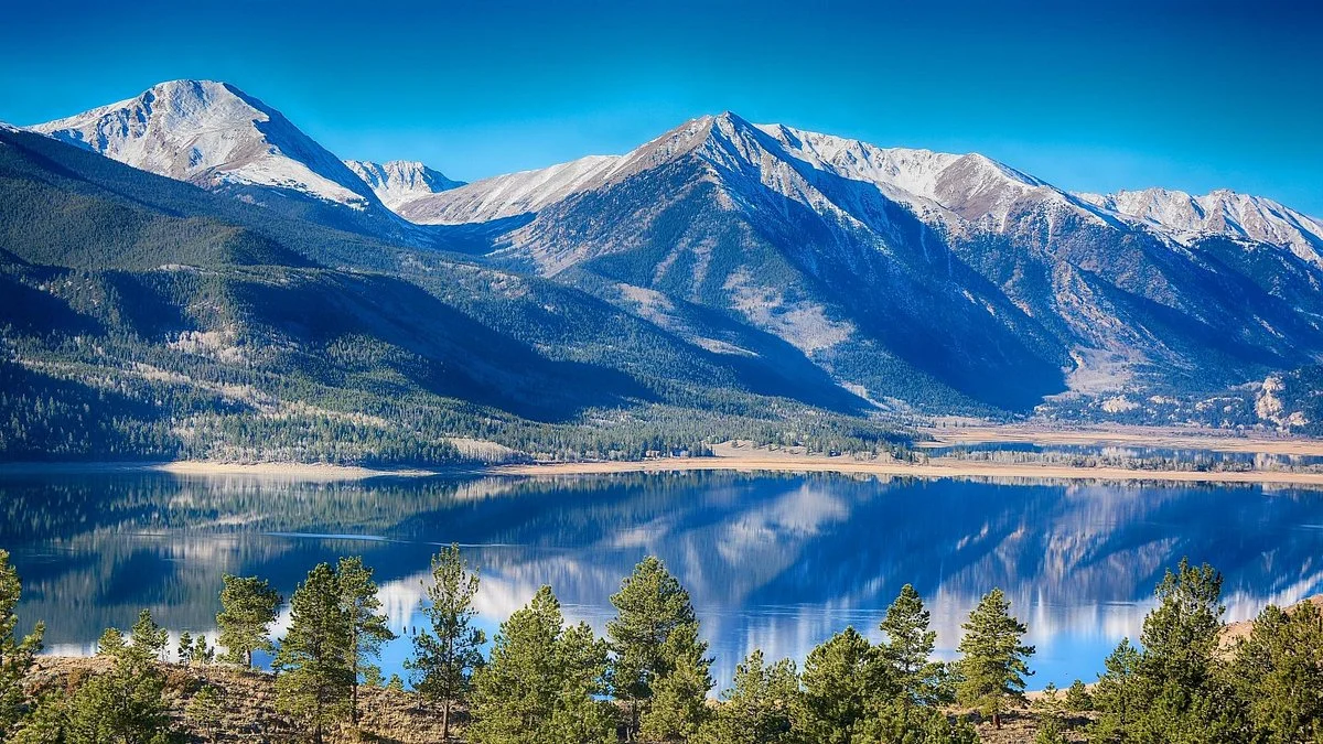 Twin Lakes