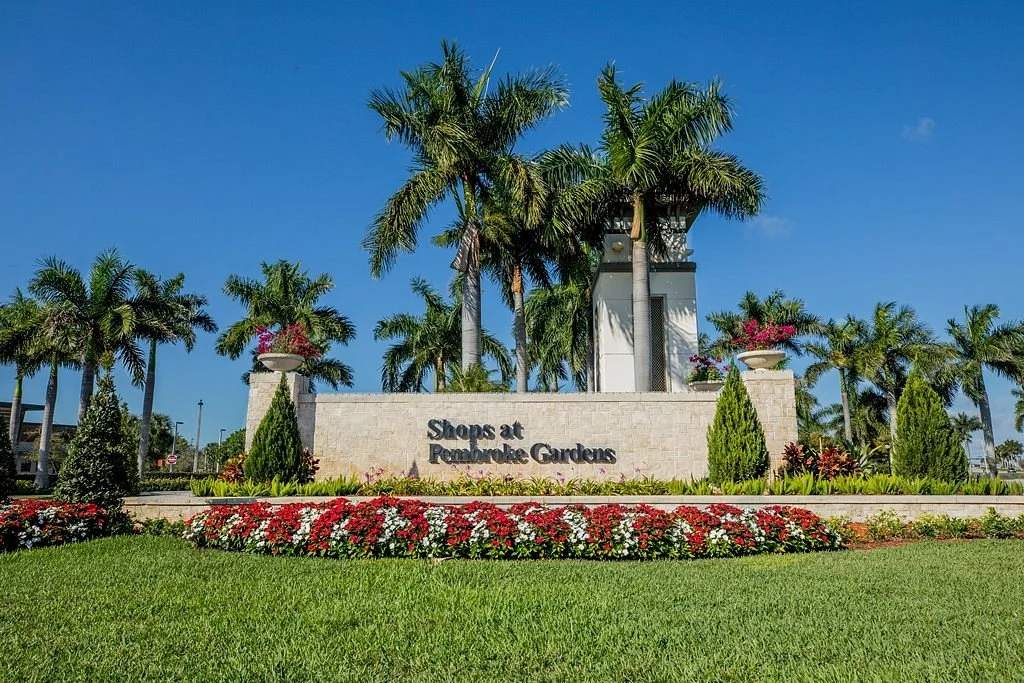 Shops at Pembroke Gardens