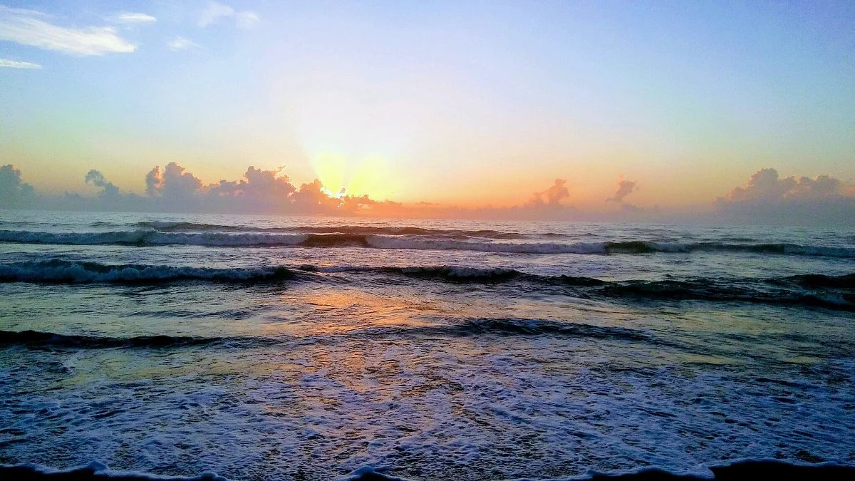 Nokomis Beach