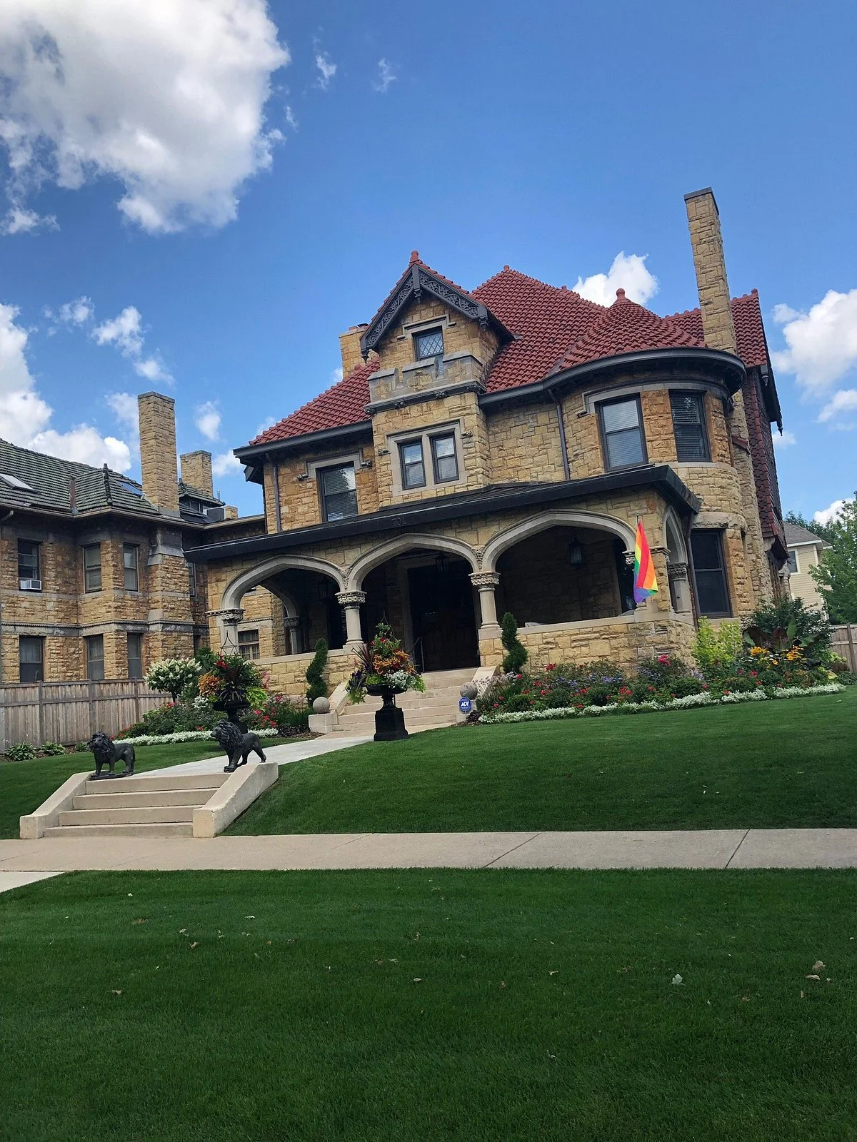 Summit Avenue