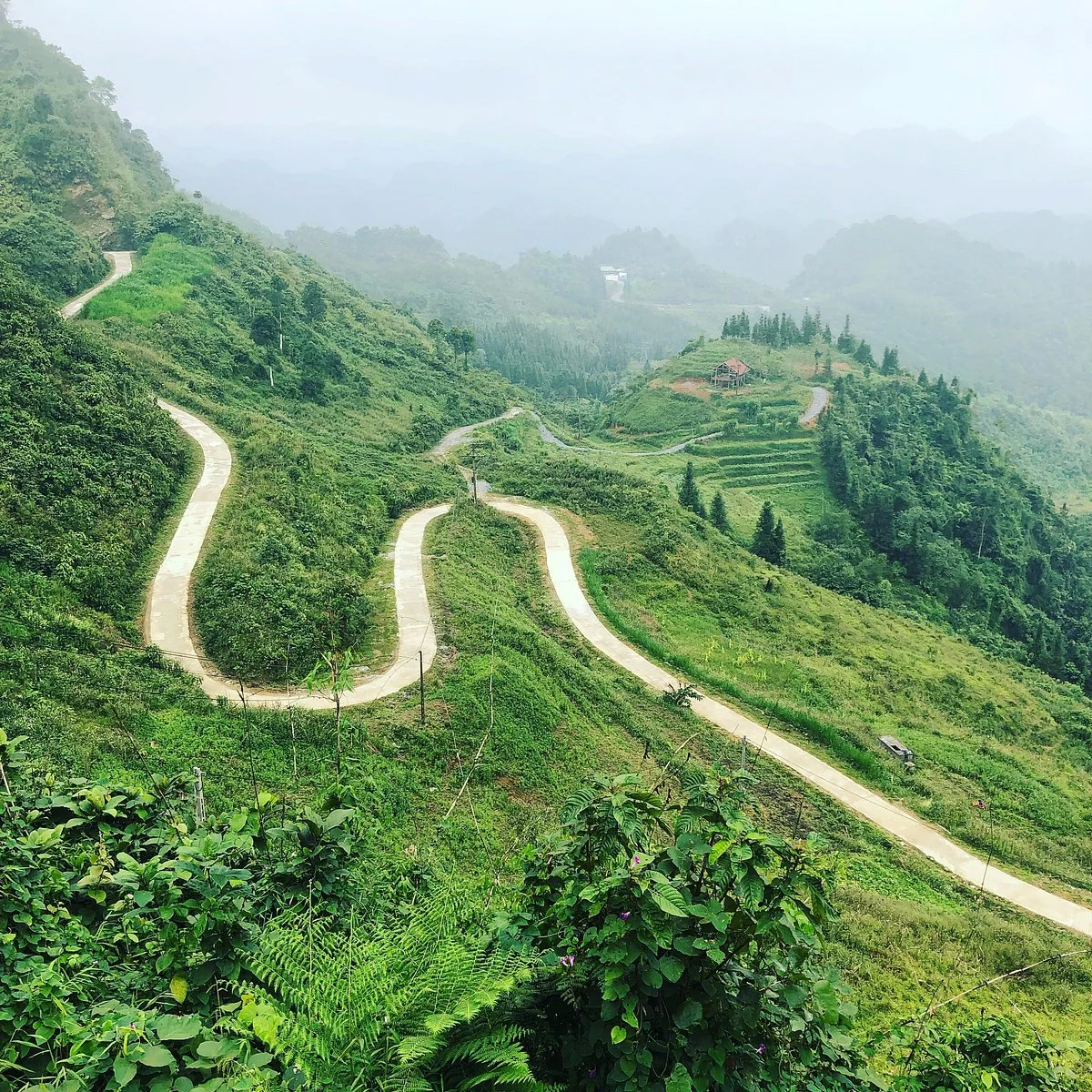 Ma Pi Leng Pass