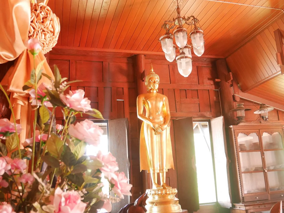Wat Phummarin Kudi Thong